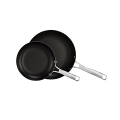 Calphalon Classic™ Hard-Anodized Nonstick 2-Piece Fry Pan Set