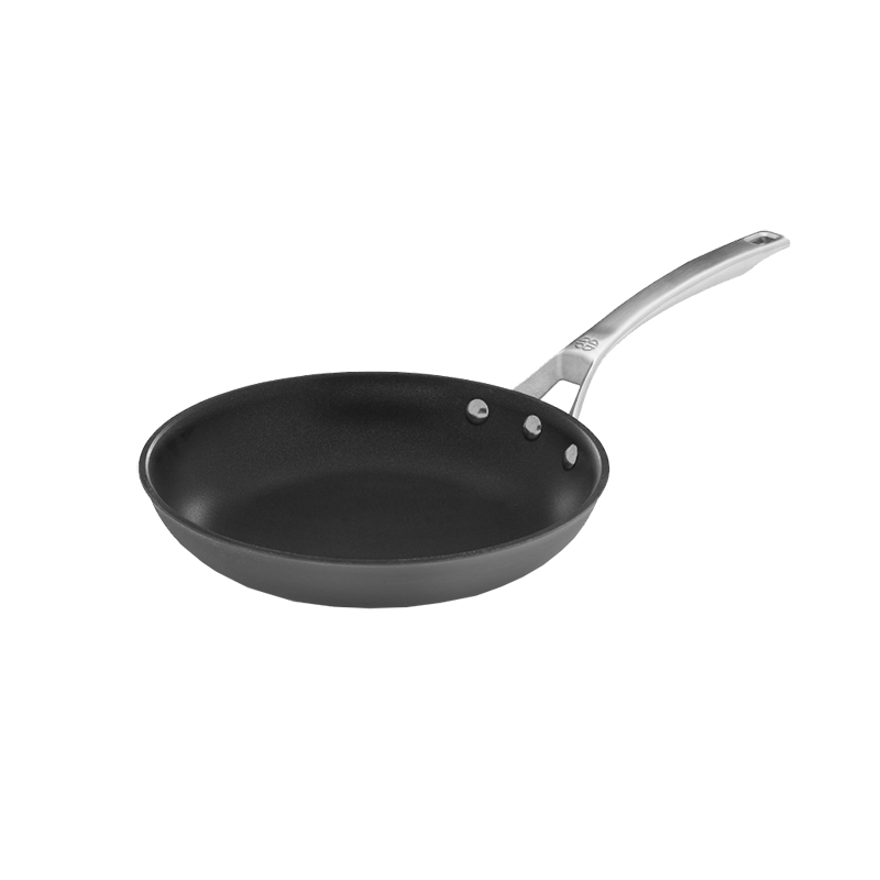 Calphalon Signature™ Hard-Anodized Nonstick 10-Inch Omelette Pan