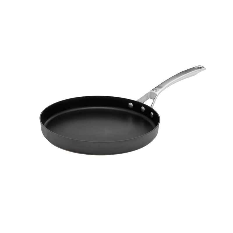 Calphalon Signature™ Hard-Anodized Nonstick 12-Inch Round Griddle Pan