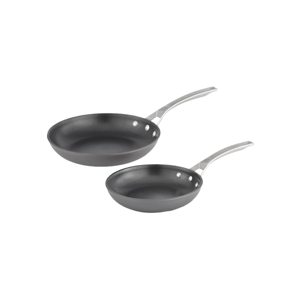 Calphalon Signature™ Hard-Anodized Nonstick 8-Inch and 10-Inch Omelette Pan Set